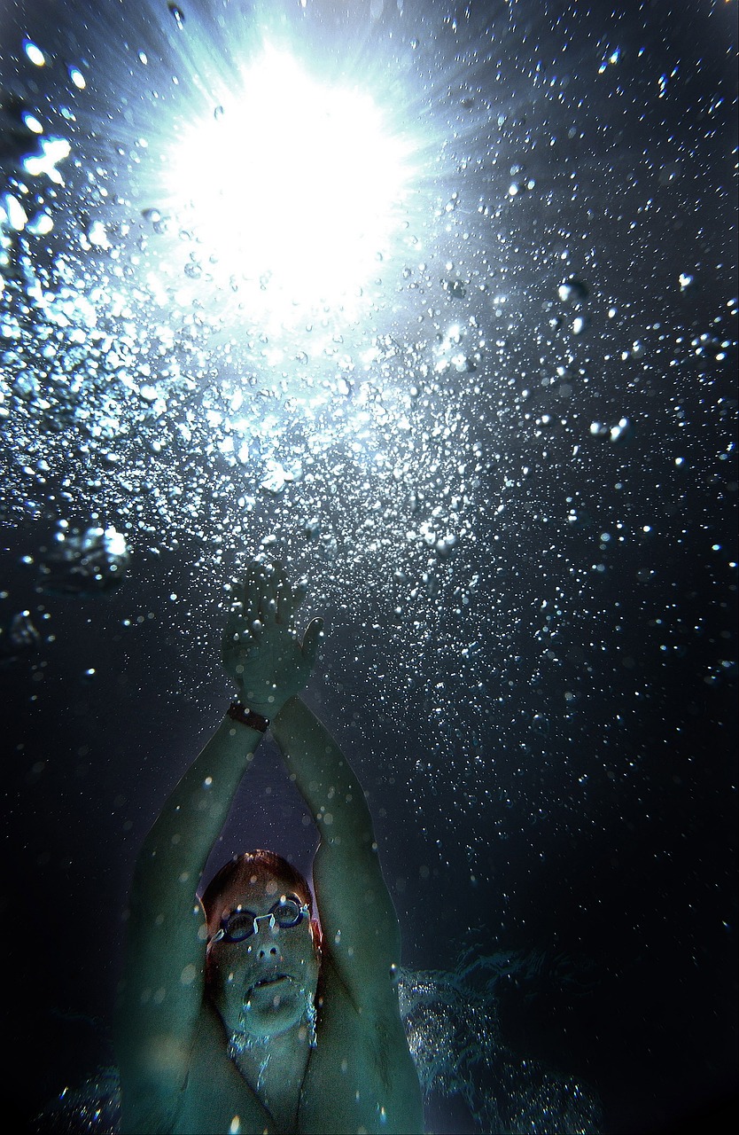 sea, ocean, water-81693.jpg